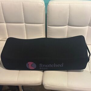 Snatched Body Black Support Cushion